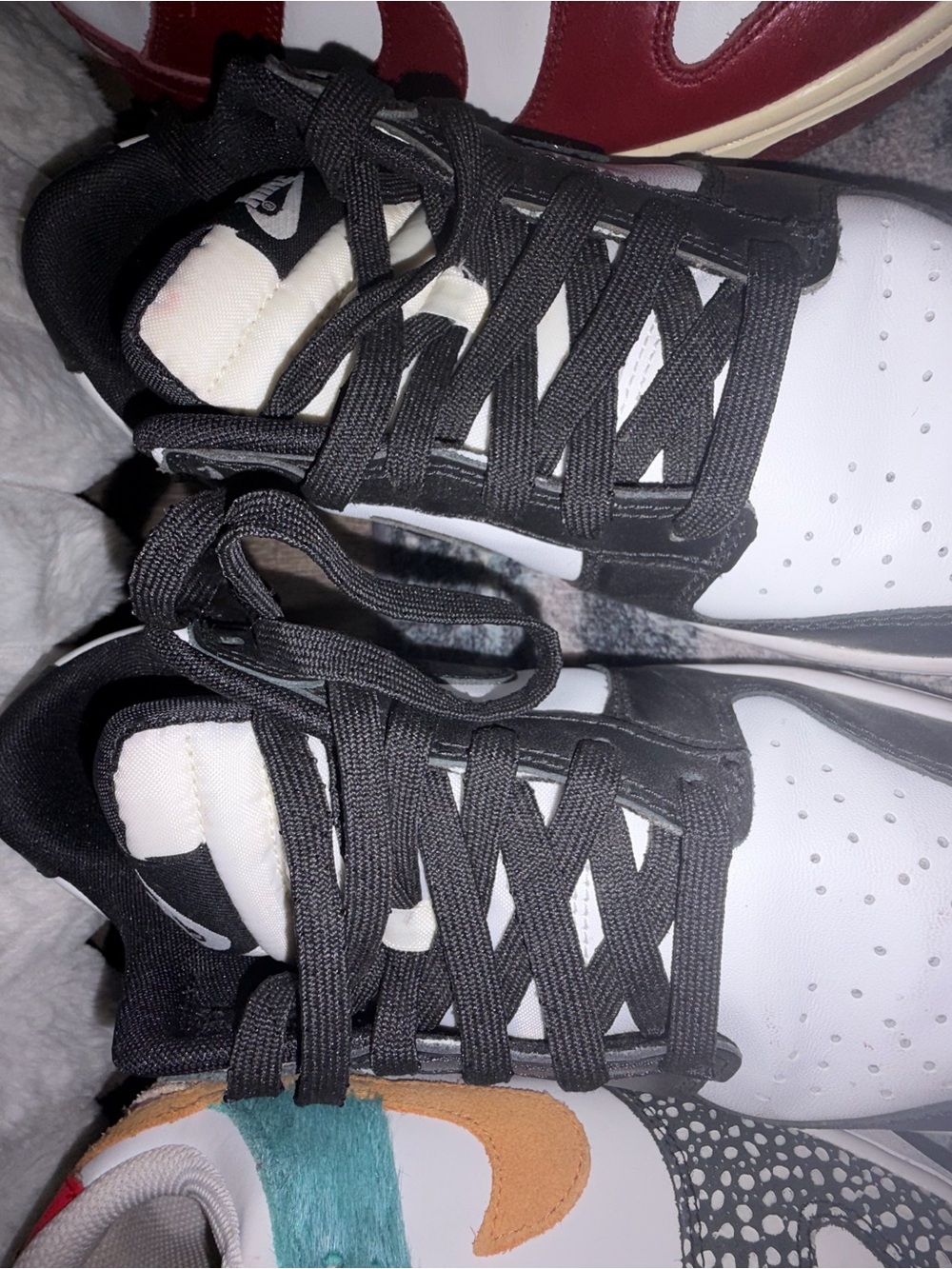 Black & White Nike Sneakers – Women’s Size 8.5